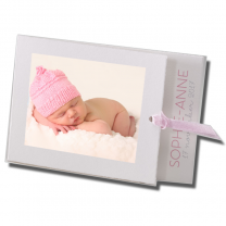 Baby "Foto-Dankeskarte" aus exquisitem Büttenpapier mit zarter Zierschleife und raffinierter Klappoptik - Titelseite für Ihr eigenes Foto