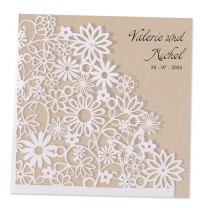 Edle Hochzeitskarte "Ornament" mit floraler Stanzung & schimmernden Strasssteinchen.