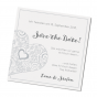 Save-the-Date-Karten "Silbergrau" aus schimmerndem Metallickarton mit romantischem Herzmotiv